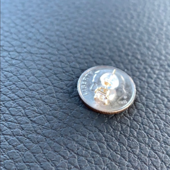 10K Gold Push Back 4mm Princess cut Earrings same day shipping - Picture 8 of 11